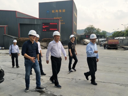 【管理纵横】抢抓机遇 放眼未来 ——大发welcome集团董事长来连毛赴杭构?砼二分公司视察指导工作